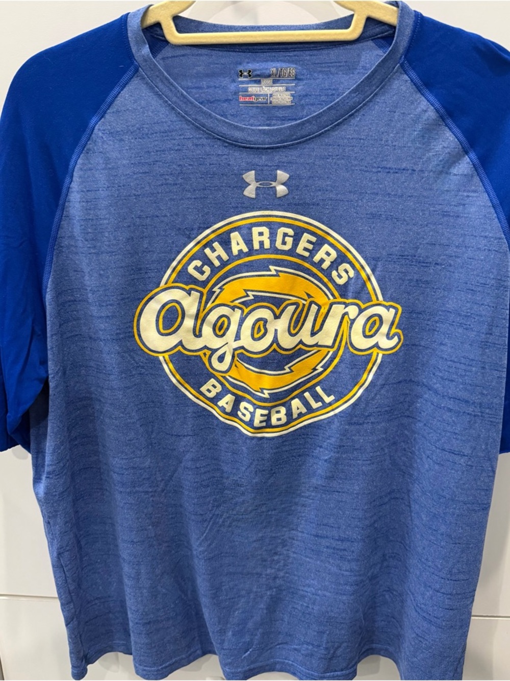 Under Armour 3/4 sleeve shirt (dri fit)